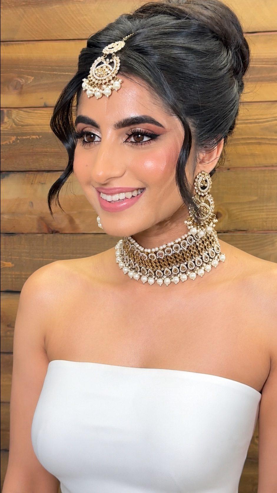 Updo · Full glam